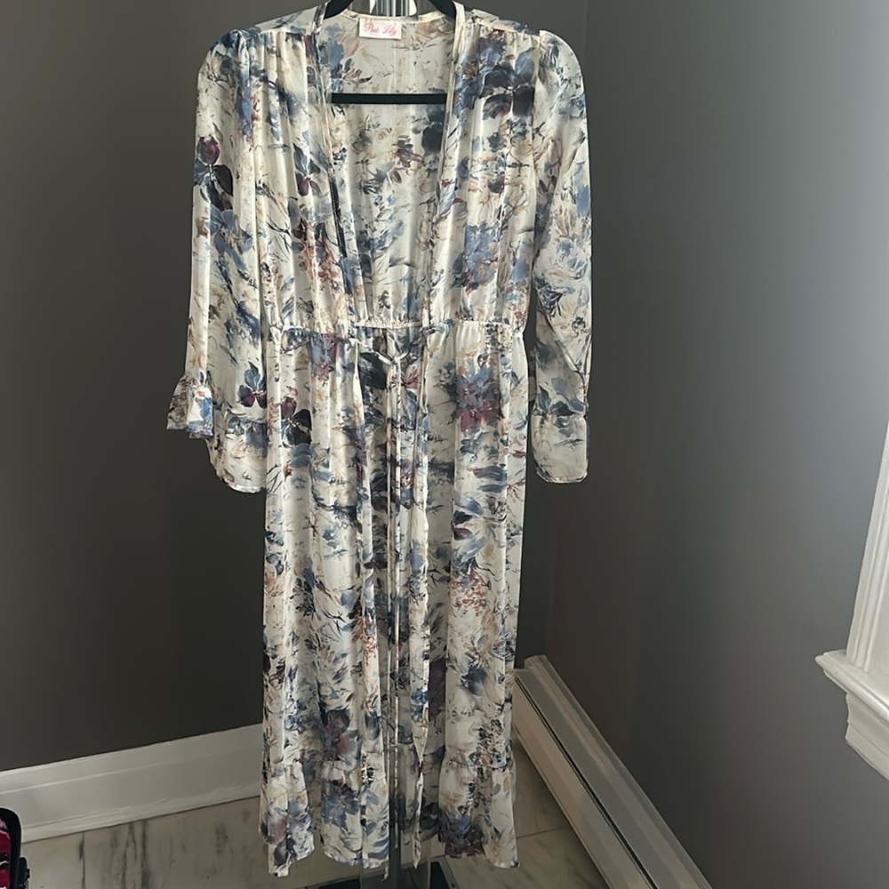 Pink Lily Floral Kimono - S